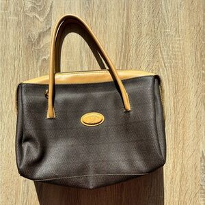 Rare Vintage Valentino Handbag – Timeless Elegance